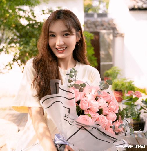 小猫钓鱼游戏龙王版有船