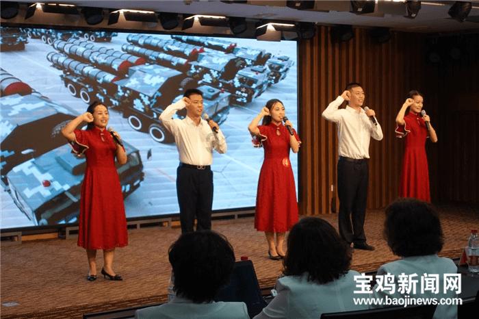 摩托车上挂的头盔被偷了怎么办？