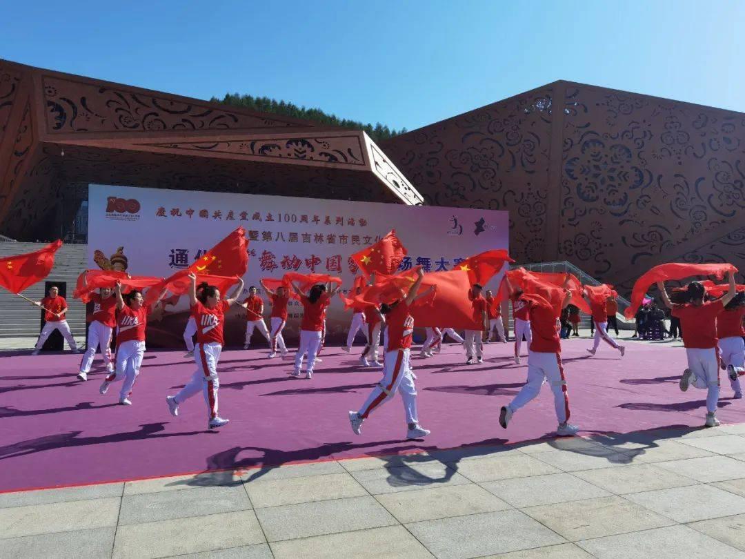 三十多岁或四十多岁的女性在职场中的现状是怎样呢？